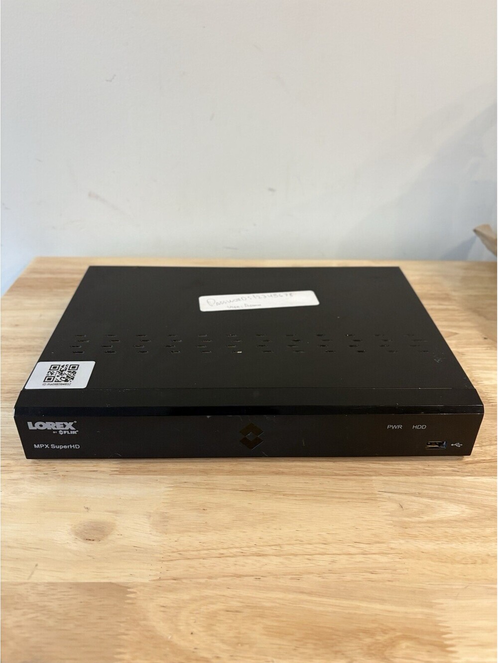 Lorex LHA4108-D 8-Channel MPX Super HD DVR NEEDS NEW HARD DRIVE NO POWER CORD